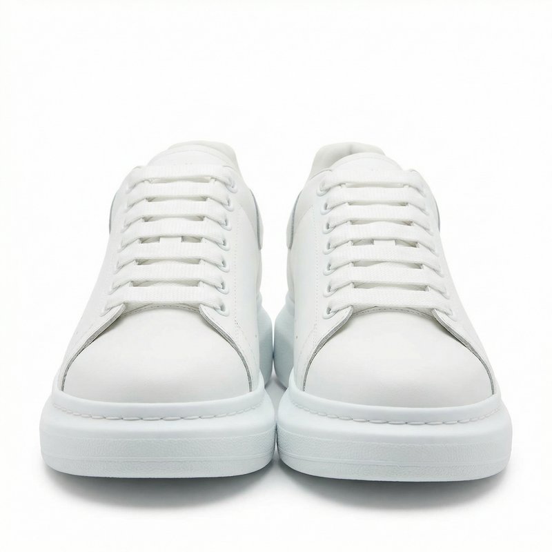 Sprint Runner Sneakers – Alexander McQueen – Leather – White